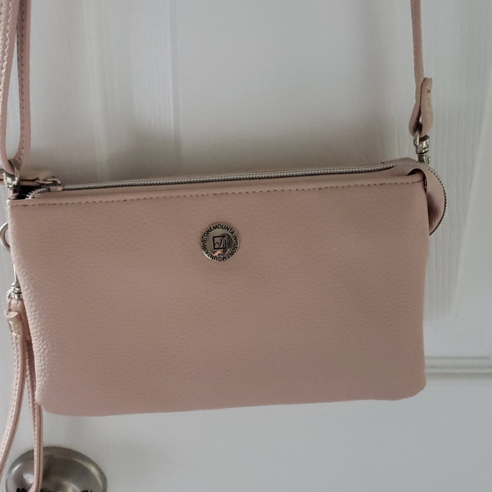 Crossbody purse